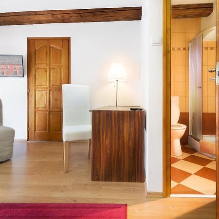Bed and Breakfast Rubra Panzio Vác Exteriér fotografie